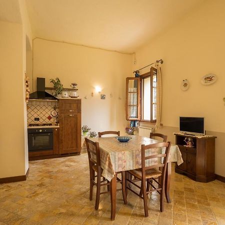 Agriturismo Due Ponti Chianni Exteriér fotografie
