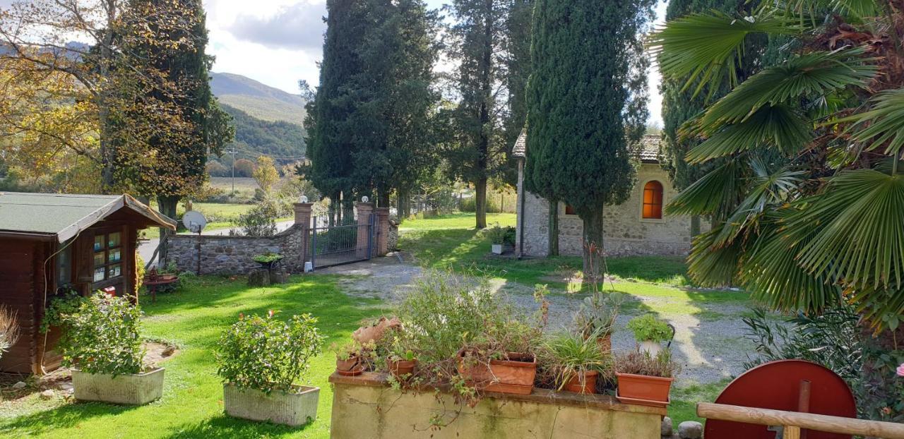 Agriturismo Due Ponti Chianni Exteriér fotografie