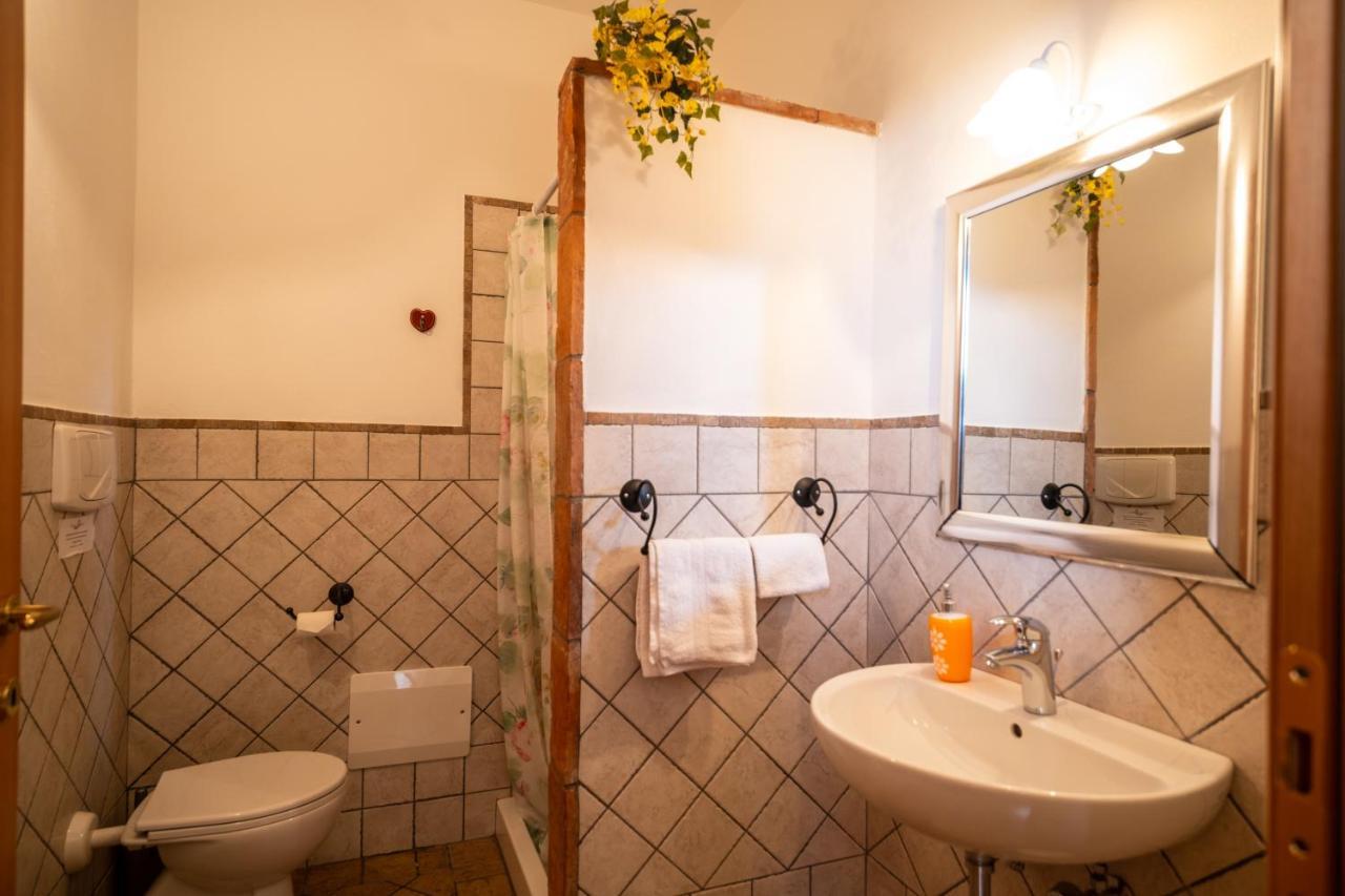 Agriturismo Due Ponti Chianni Exteriér fotografie
