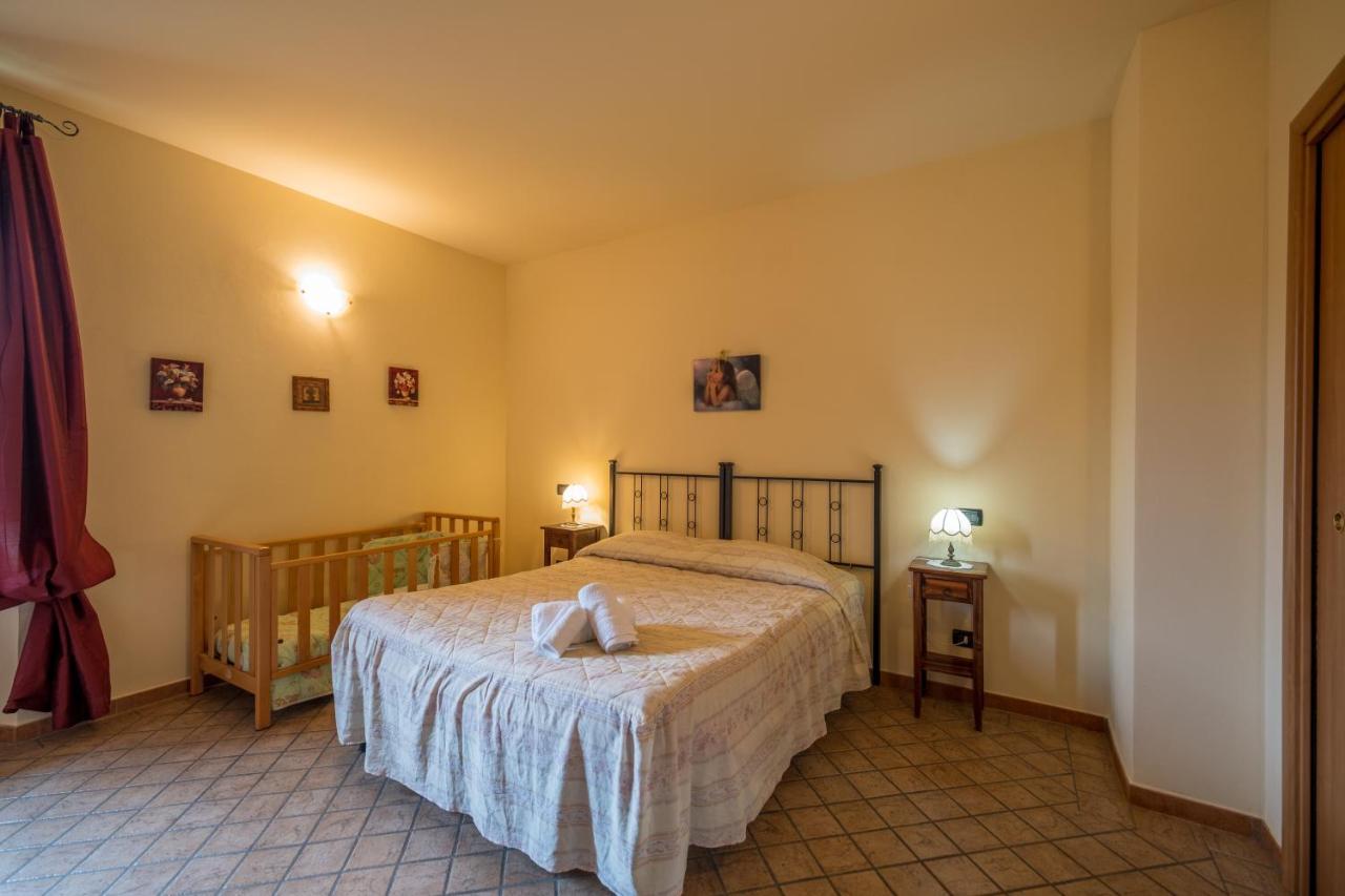 Agriturismo Due Ponti Chianni Exteriér fotografie