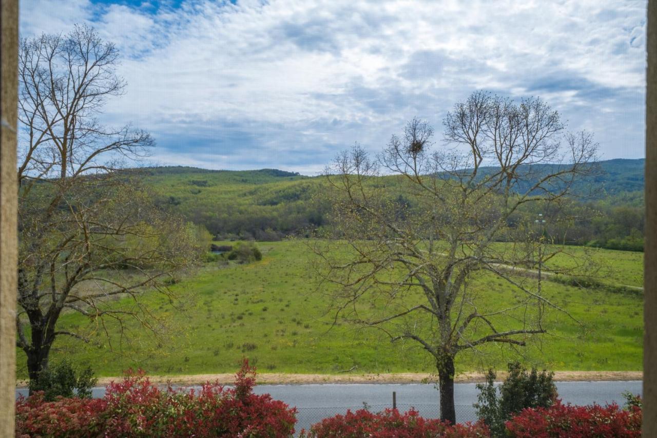 Agriturismo Due Ponti Chianni Exteriér fotografie