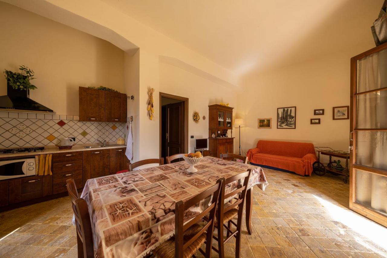 Agriturismo Due Ponti Chianni Exteriér fotografie