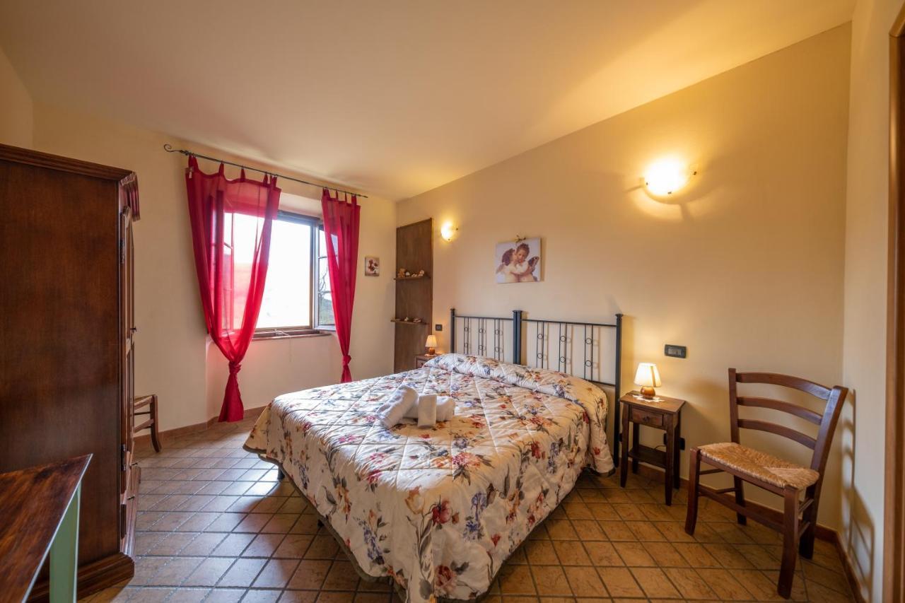 Agriturismo Due Ponti Chianni Exteriér fotografie