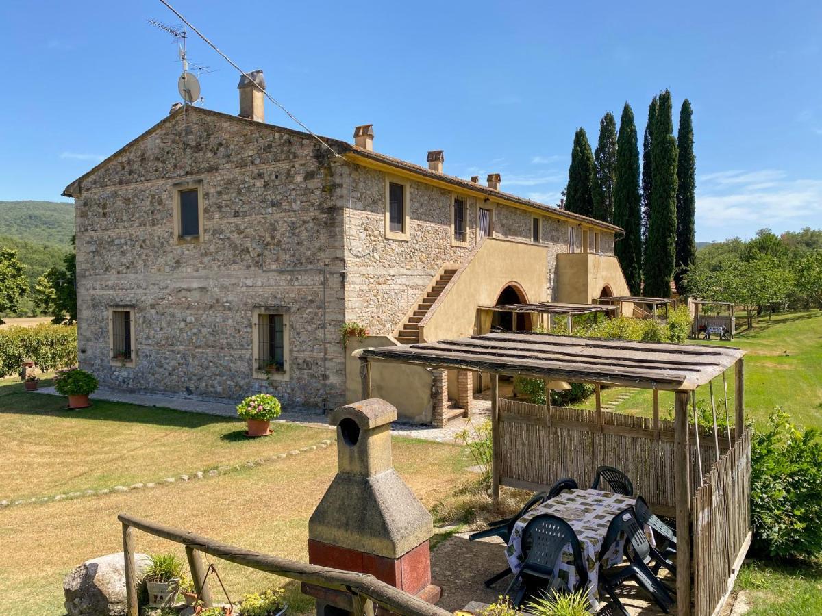 Agriturismo Due Ponti Chianni Exteriér fotografie